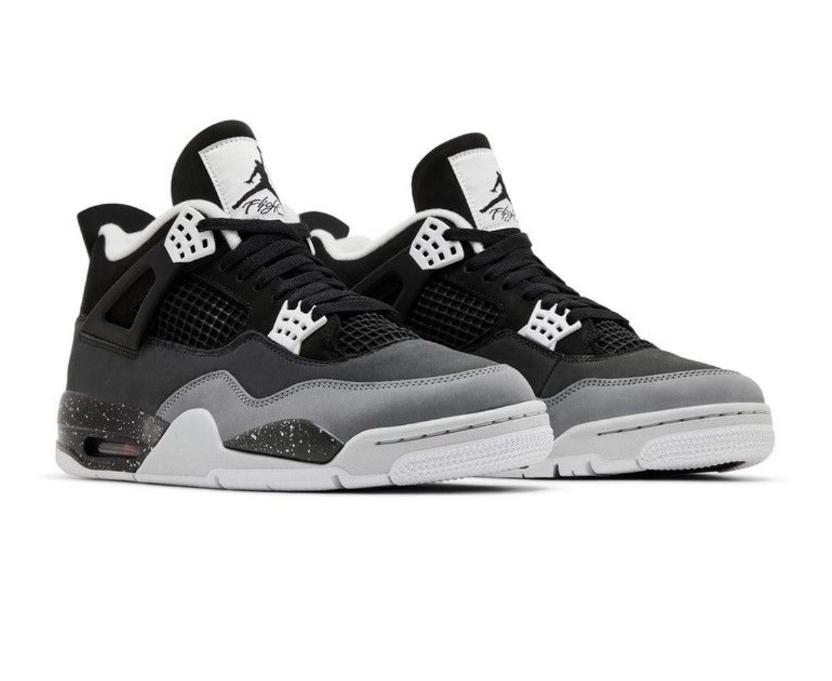 Jordan Retro 4 “Fear”
